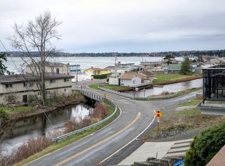 7436 Jackson Rd, Blaine, WA 98230