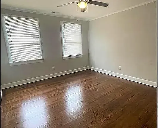 221 S South St #4 — Photo 9
