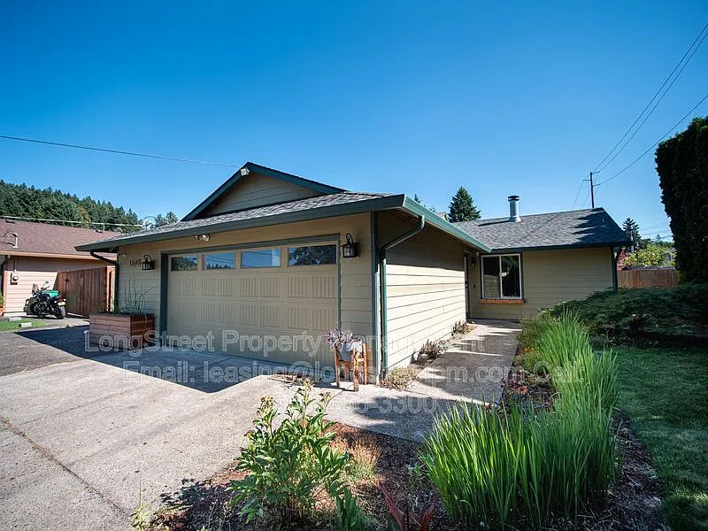 13610 SE Holgate Blvd