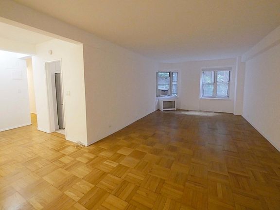 3rd image of 110 E End Ave APT 8A