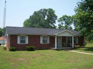 7088 W 5th St, Rosedale, IN 47874