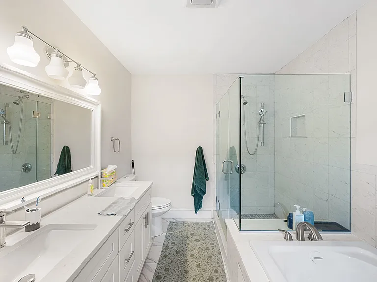 38 Fenwick St #38 — Photo 31