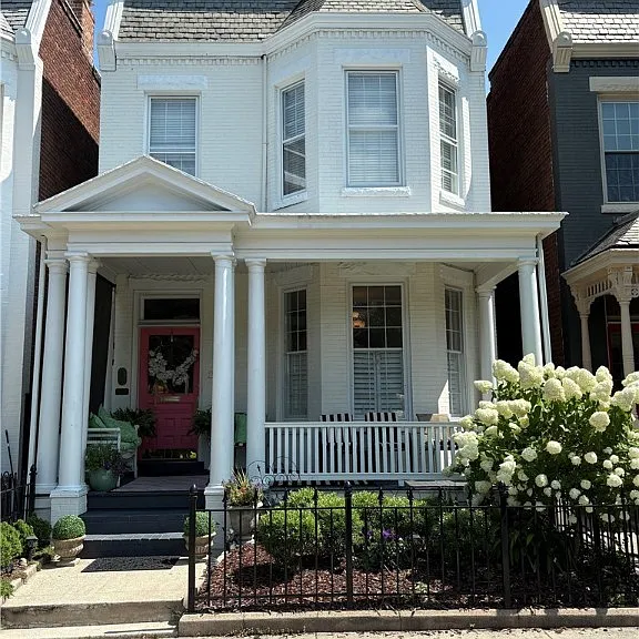 2004 Hanover Ave — Photo 1