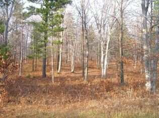 Kerry Rd, Manistee, MI 49660