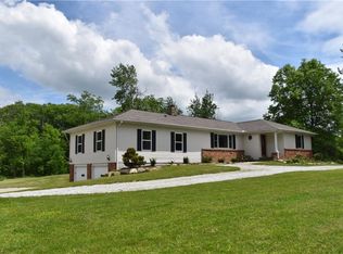 16047 Hautala Rd, Montville, OH 44064