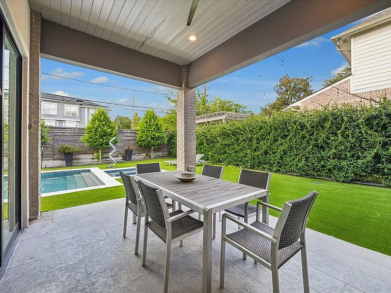 4532 Sunburst St — Photo 30