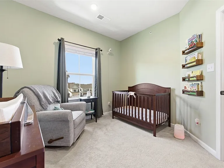 7402 Chestnut Way — Photo 27