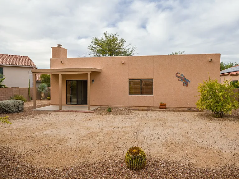 3073 W Placita Montessa — Photo 21