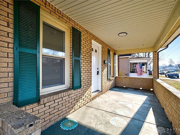 5th image of 533 Spring Ave