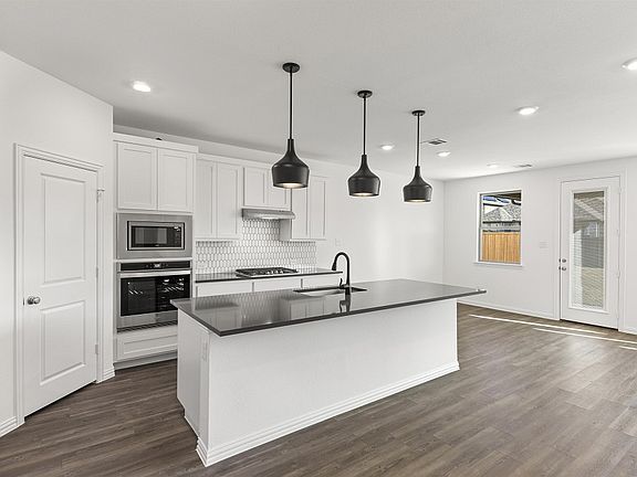 Henderson plan kitchen