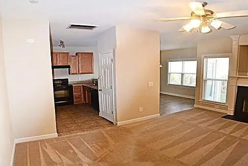 4809 Landover Pine Pl — Photo 8
