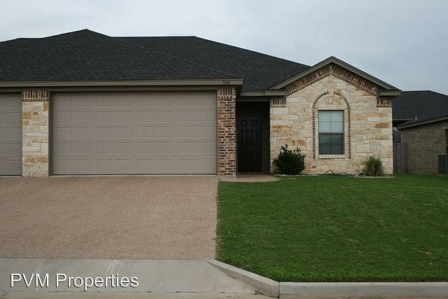 1st image of 506 Fieldstone Dr
