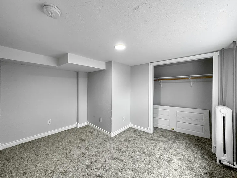 514 University Ave #4 — Photo 6