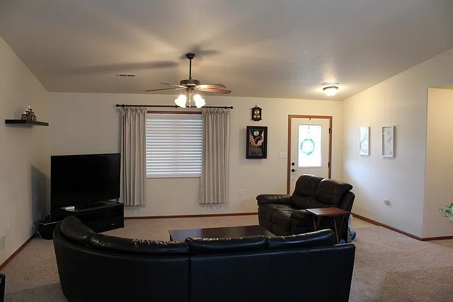 900 Highland Ridge Dr — Photo 4