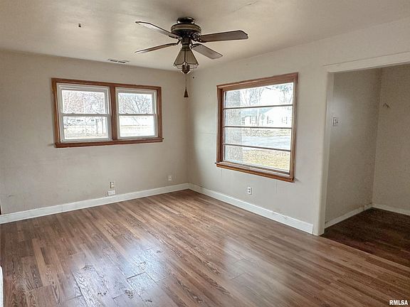 4th image of 3001 Hoover Ave