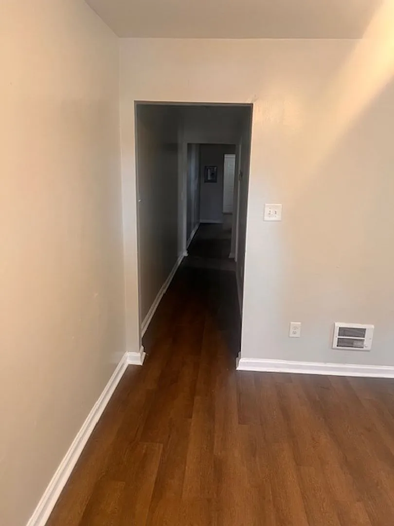 1221 Battle Street — Photo 4