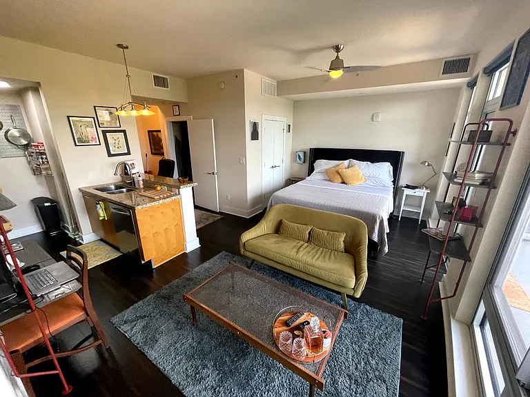 603 Davis St #709 — Photo 6