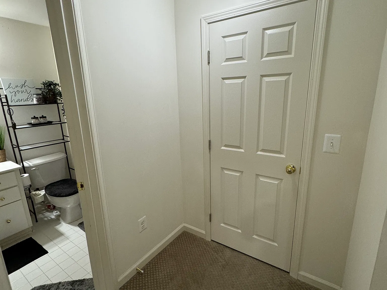 1910 Powells Landing Cir — Photo 3