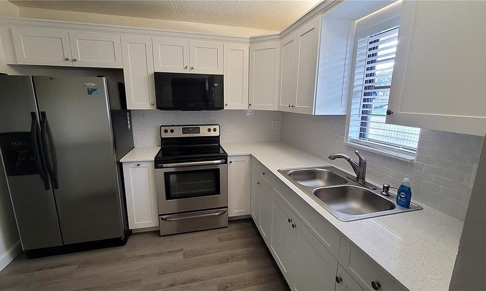 1st image of 9273 SW 8th Street #109