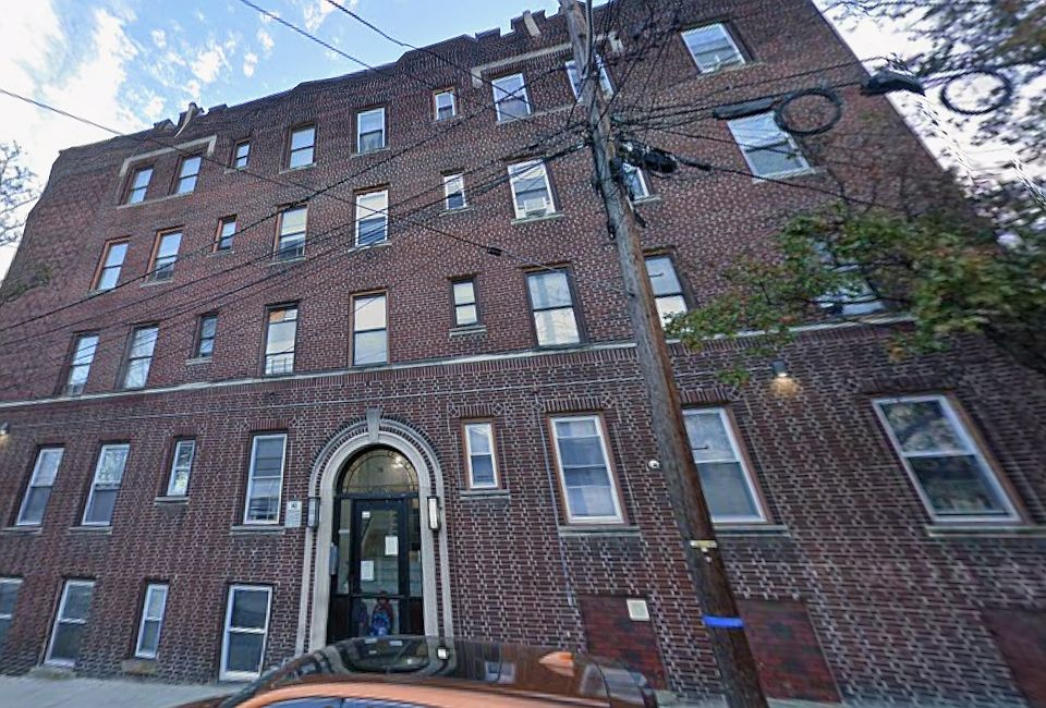 1st image of 67 Stuyvesant Ave #A24