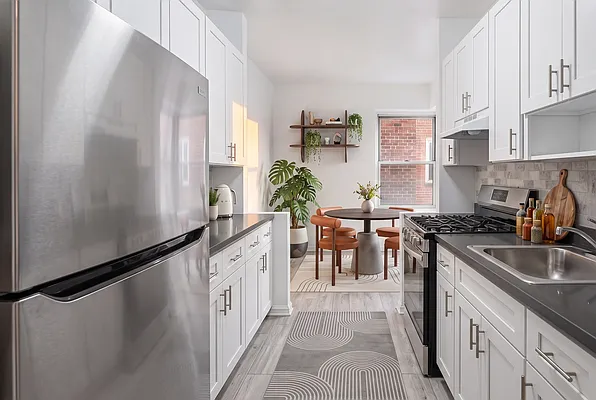 Kitchen, photo 1