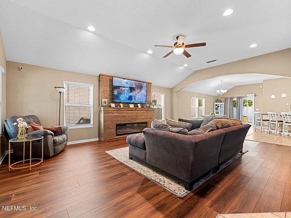 5th image of 15708 TISONS BLUFF Road