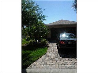 1st image of 662 Vineyard Way