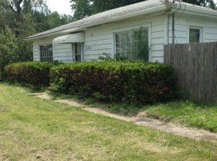 1124 E Sauk Trl, Chicago Heights, IL 60411