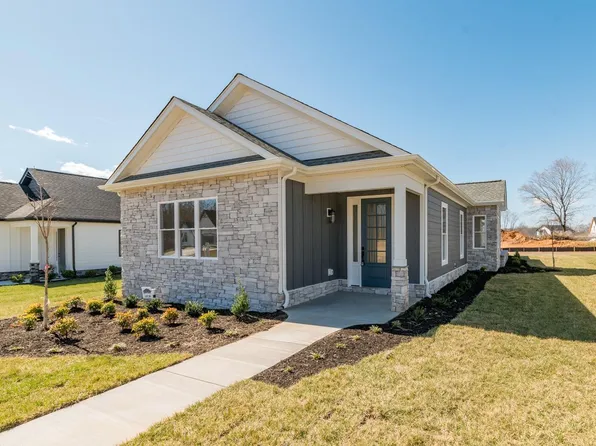 131 Waughs Landing Dr, Lynchburg, VA 24503