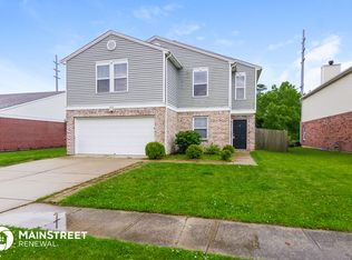 953 Shenandoah Way, Greenwood, IN 46143