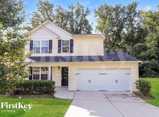 2202 Matthew Oaks Ct, Greensboro, NC 27405