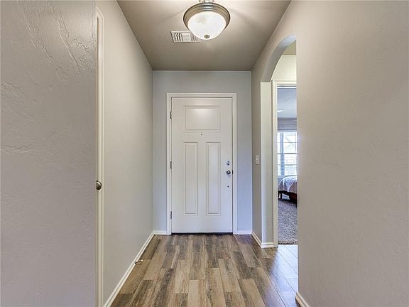 3rd image of 11436 NW 130th St