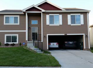 14218 Vane St, Omaha, NE 68142