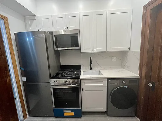 Rented by Peace of Mind Realty | media 8