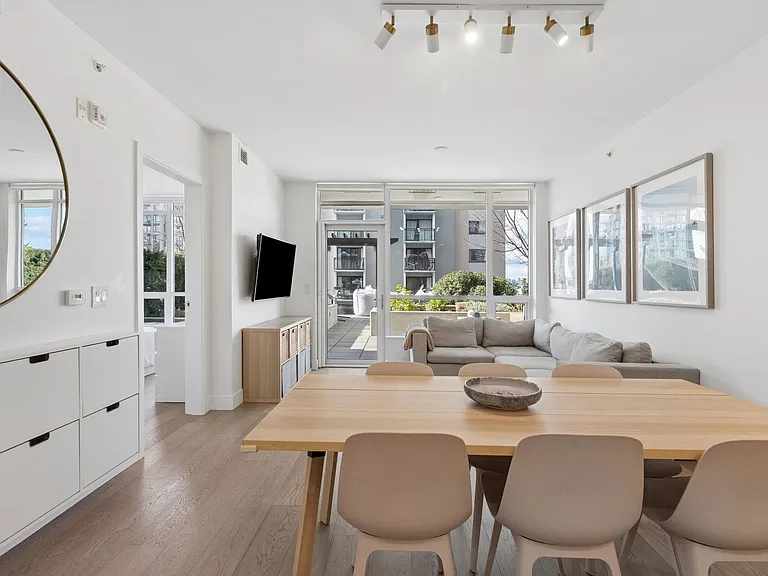 177 3rd St W #208 — Photo 3