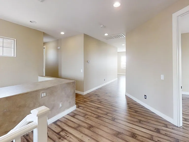 2267 E Tomahawk Dr — Photo 17