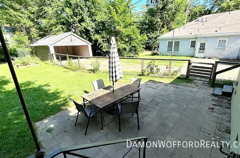 3917 N State St — Photo 24