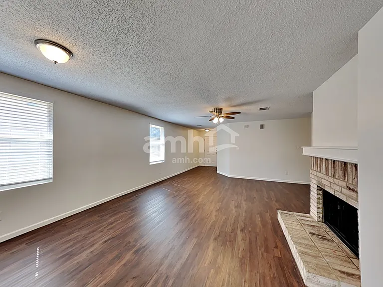 3062 Limestone Hill Ln — Photo 5