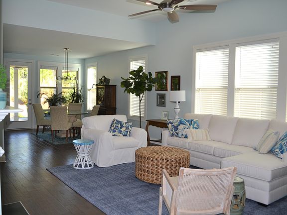4th image of 117 Mulberry Ct