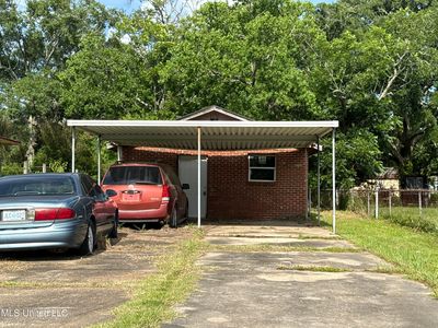 4428 Pine St, Moss Pt, MS, 39563