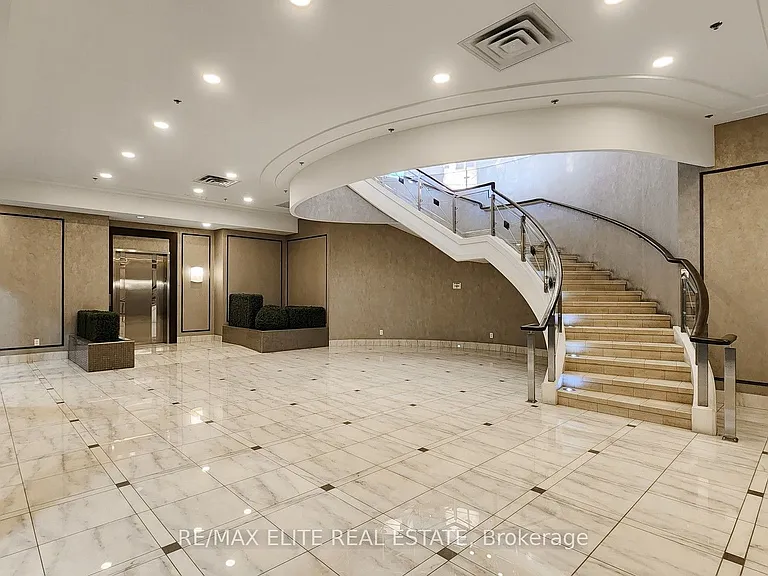 133 Wynford Dr #1608 — Photo 5