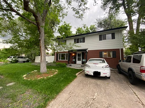 400 Parker St Photo 1