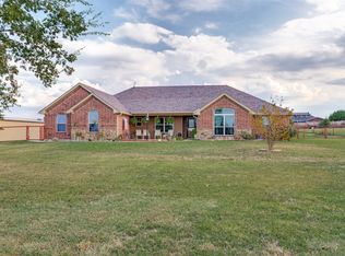 143 Gibson Ln, Weatherford, TX 76088