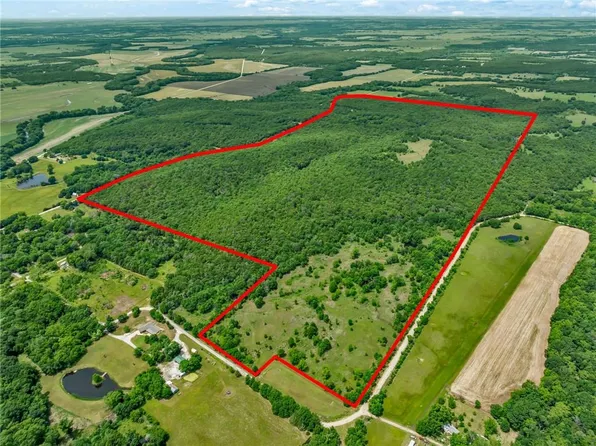 469 Road 29a, Longton, KS 67352