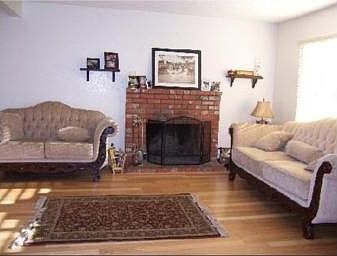 LR w/ Fireplace
