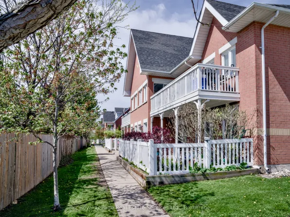 1701 Lampman Ave #507, Burlington, ON L7L 6R7