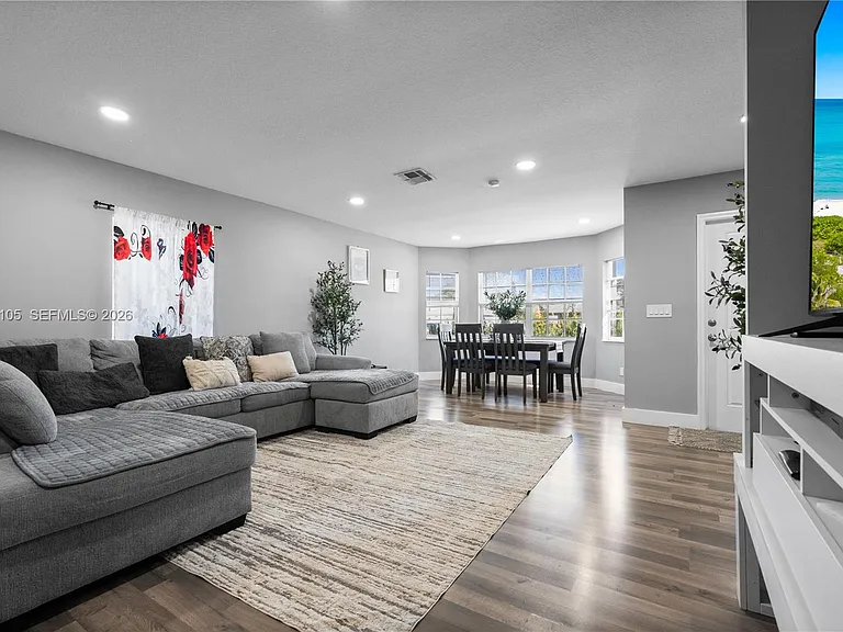 401 NW Kilpatrick Ave — Photo 11