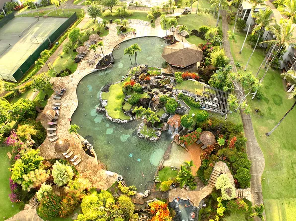 5380 Honoiki Rd #J33, Princeville, HI 96722