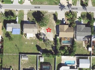 18 3rd St, Bonita Springs, FL 34134