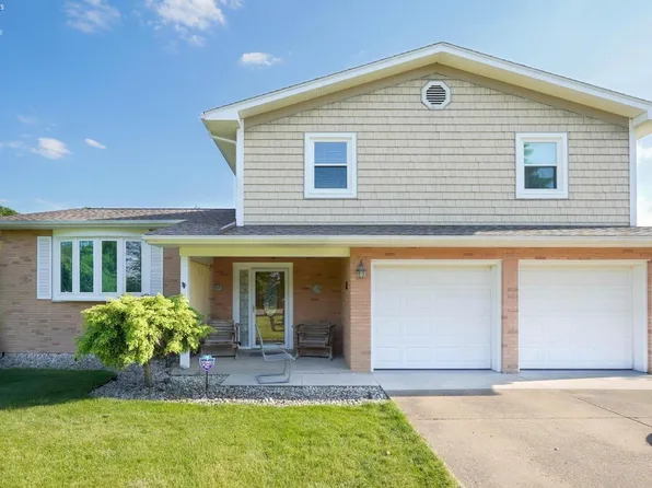 1820 Hull Rd, Sandusky, OH 44870